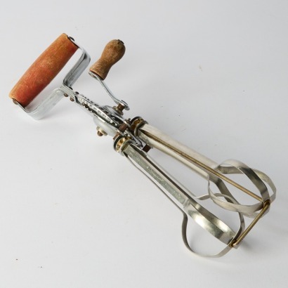 A Vintage Swift Whip Beater