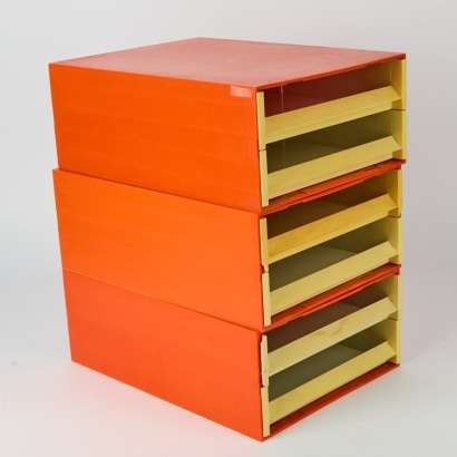 A Set of Three Vintage Document Trays
