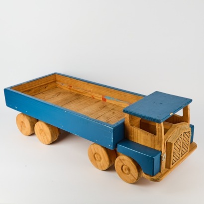 A Large Scratch Built Truck