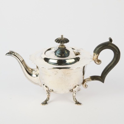 A Sterling Silver Teapot