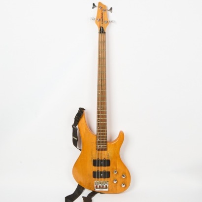 A Vintage George Washburn XB-400 Bass Guitar