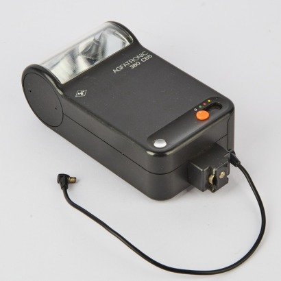 An Afgatronic 380 CBS Flash