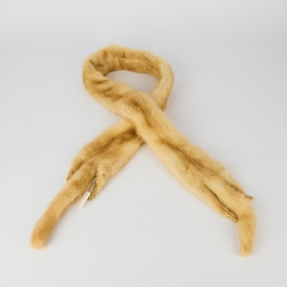 An Antique White Mink Stole
