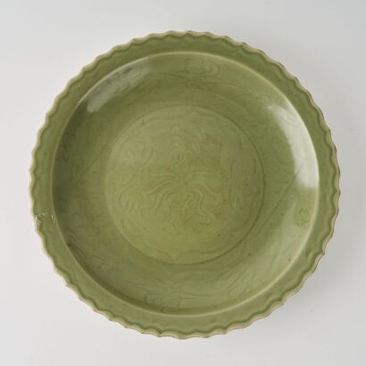 A Chinese Early Ming Dynasty Longquan Celadon-glazed Dish