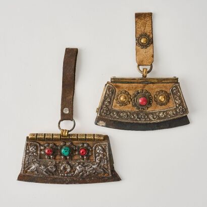 A Pair Of Tibetan Qing Dynasty (19th Century) Copper And Silver Alloy Pouches
