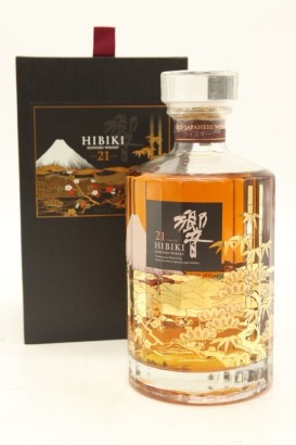 (1) Hibiki Kacho Fugetsu - Beauty of Japanese Nature 21 Year Old Blended Japanese Whisky, 43% ABV (GB)