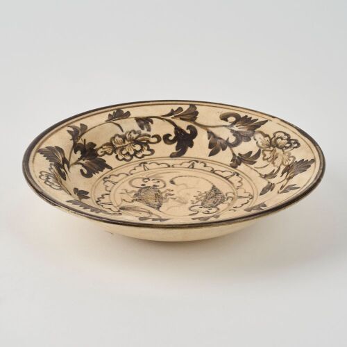 A Chinese Cizhou Ware 'Floral ' Dish