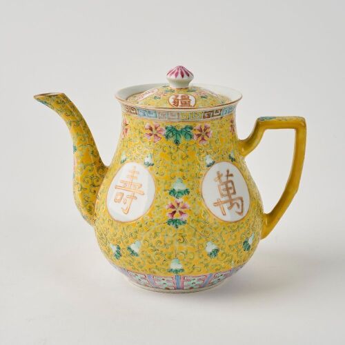 A Chinese Qing Dynasty Yellow-ground Famille-rose &lsquo;Wanshou Wujiang&rsquo; Teapot