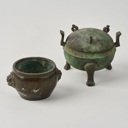 A Set of Two Chinese Qing Dynasty Bronze Objects