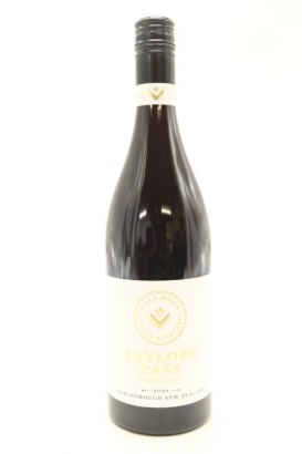 (1) 2020 Villa Maria Single Vineyard Taylors Pass Pinot Noir, Marlborough