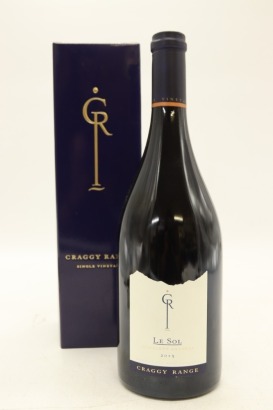 (1) 2015 Craggy Range Le Sol Syrah, Gimblett Gravels [JR17.5] (GB)
