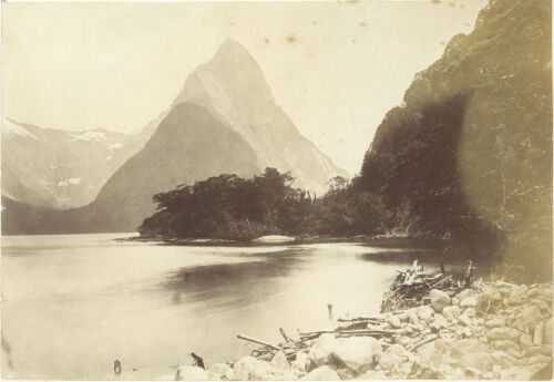 PHOTOGRAPHER UNKNOWN Mitre Peak - Milford Sound - NZ