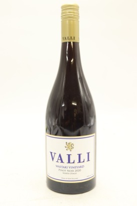 (1) 2020 Valli Waitaki Vineyard Pinot Noir, North Otago [JR17]