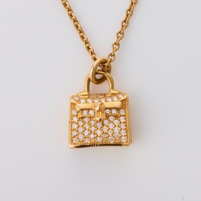 Herm&egrave;s, 18ct Yellow Gold, Amulettes 0.21ct Diamond Kelly Pendant Necklace with Box