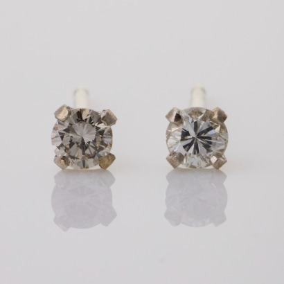 14ct White Gold, 0.16ct Diamond Stud Earrings