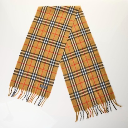 Burberry, 100% Lambswool Novacheck Scarf