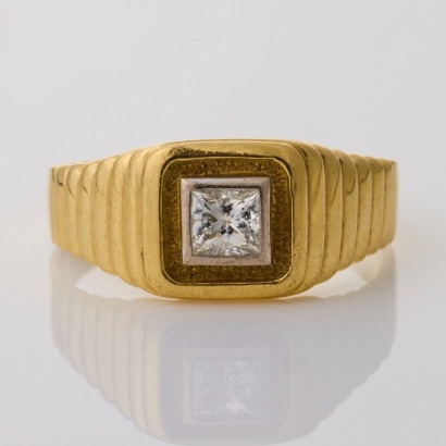 18ct Yellow Gold, 0.50ct Princess Cut Diamond Signet Style Ring