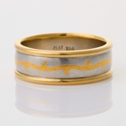 18ct Yellow Gold / Platinum, 8.20mm Plain Band, Size V