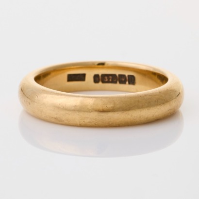 9ct Yellow Gold, 4.48mm Plain Band