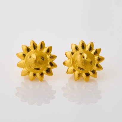 24-22ct Yellow Gold, Smiling Flowers Stud Earrings