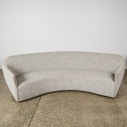 A Soren Liv Juno Josephine Curved Sofa in Moonrock