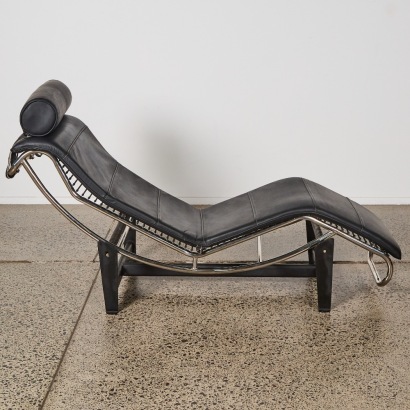 A Le Corbusier LC4 Style Chaise Lounge