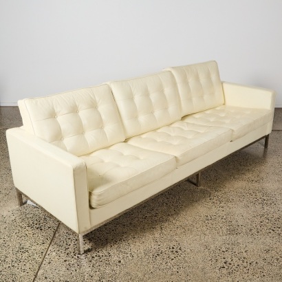 A Florence Knoll Style Relax Sofa