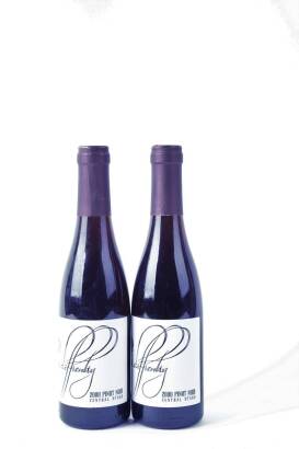 (2) 2000 Mt Difficulty Pinot Noir 375ml, Central Otago