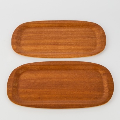 A Pair Of Mid-Century Mahogany Veneered Trays By Presscraft New Zealand