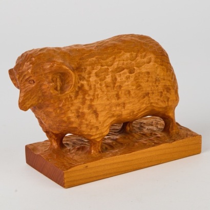 A Kauri New Zealand Wooden Ram
