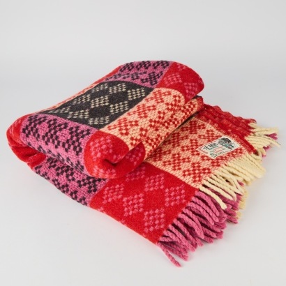 A Te Ariki Onehunga Travel Rug Made in New Zealand