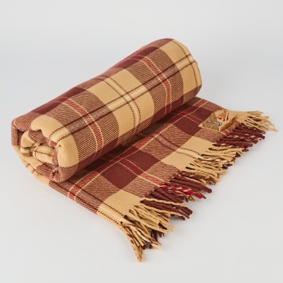 A Vintage Pure Wool Petone Tiki Label Blanket