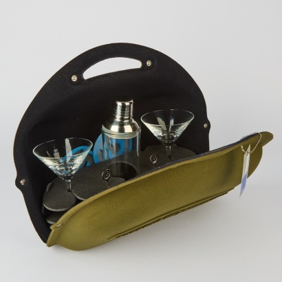 A Leonardo Generation Cocktail Set