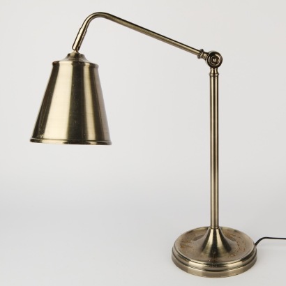 An Adjustable Metal Table Lamp
