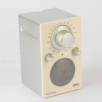 A Tivoli 'iPal' Radio
