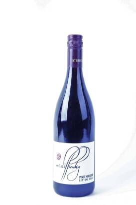 (1) 2009 Mt Difficulty Pinot Noir, Central Otago