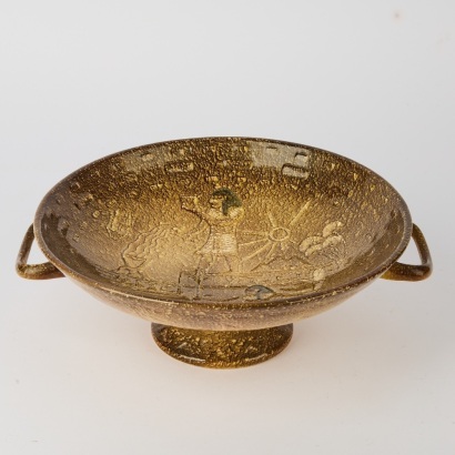 An Aquila Hand-Painted Footed Bowl with Eyptian Motif