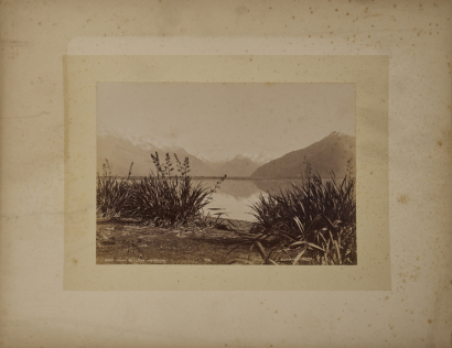 BURTON BROTHERS Lake Wakatipu and Remarkables, Queenstown