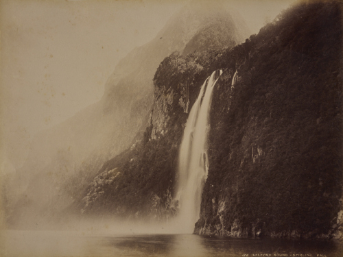 BURTON BROTHERS Stirling Fall, Milford Sound
