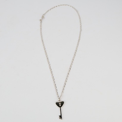A New Zealand Mint Sterling Silver Heart Key Pendant and Chain