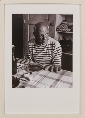 "Les Pains de Picasso" Framed Print by Robert Doisneau 1952