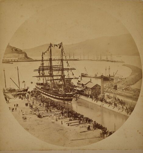 UNKNOWN PHOTOGRAPHER The hurunui (ship) in Lyttleton Harbour. The fisr ship in the Littelton Grabbing Dock