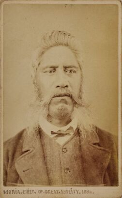 AMERICAN PHOTOGRAPHIC COMPANY (AUCKLAND) Katene