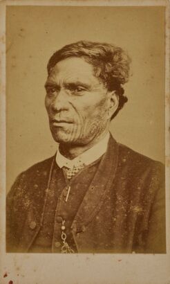 UNKNOWN PHOTOGRAPHER Unidentified Māori man