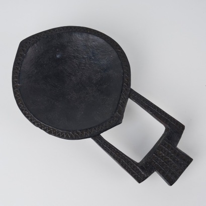 A Dari Ni Waiwai Ni Bete Priest's Dish, Fiji