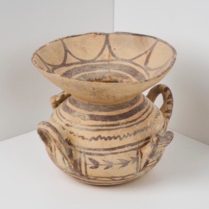 A Duanian Olla, Apulia, Greek South East Italy