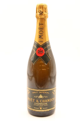 (1) 1988 Moet & Chandon Grand Vintage Brut, Champagne