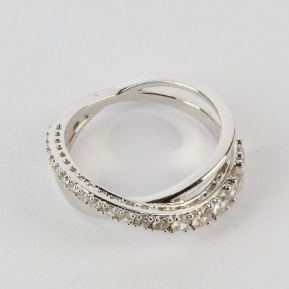 A Swarovski Hyperbola Ring