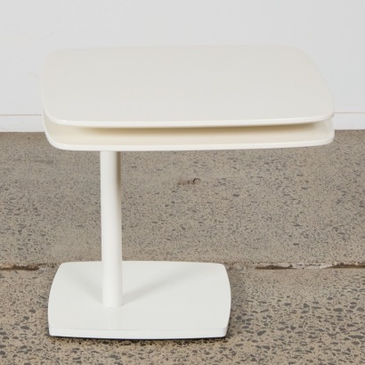 A Swivel-Top Side Table