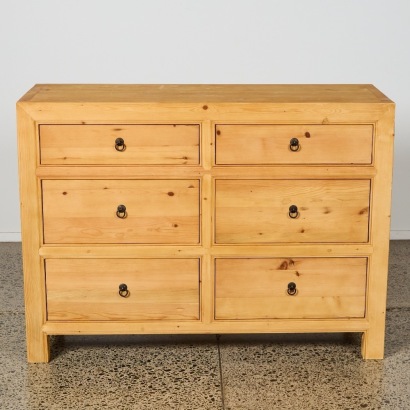 A Maison Pine Bedroom Set of Drawers